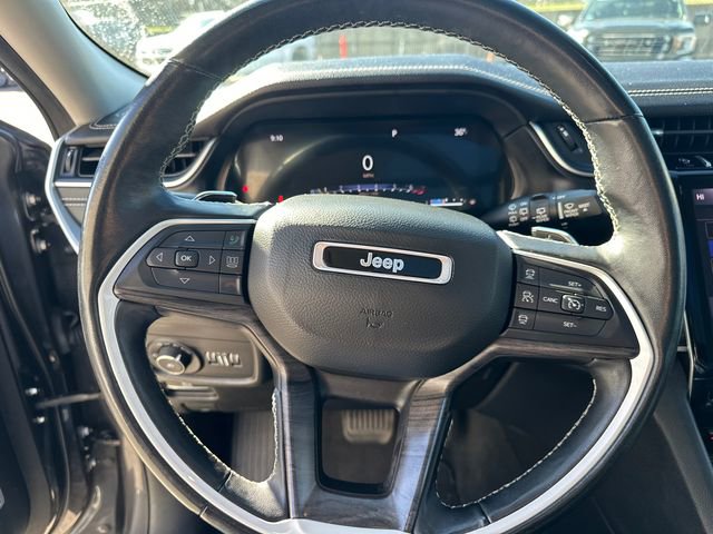 Used 2022 Jeep Grand Cherokee L Limited AWD/4WD image 31