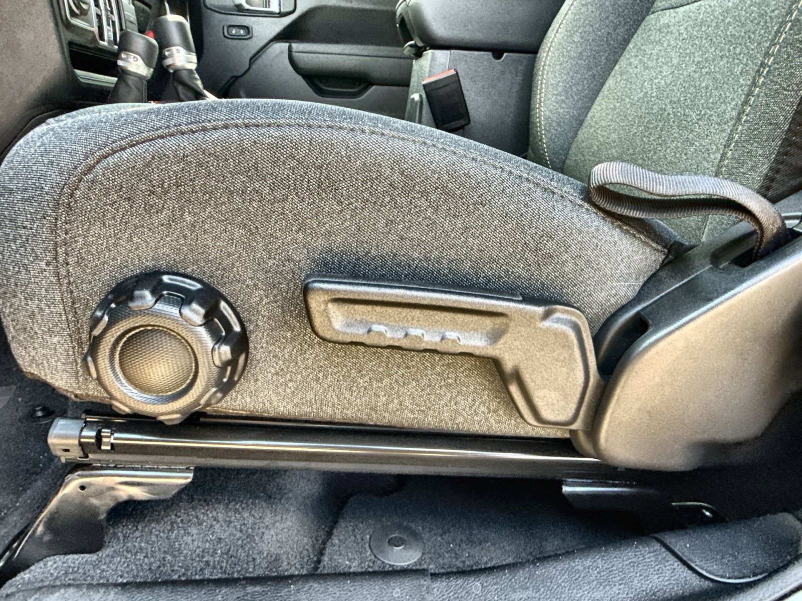 New 2025 Jeep Wrangler Sport S image 14