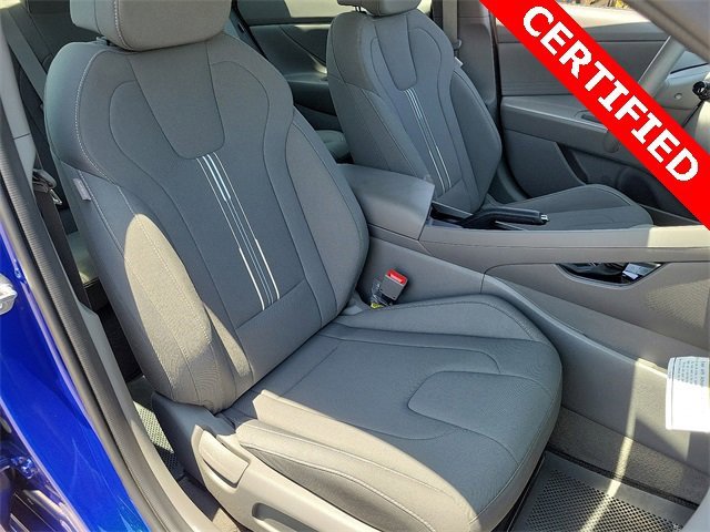 Used 2024 Hyundai Elantra SEL image 15