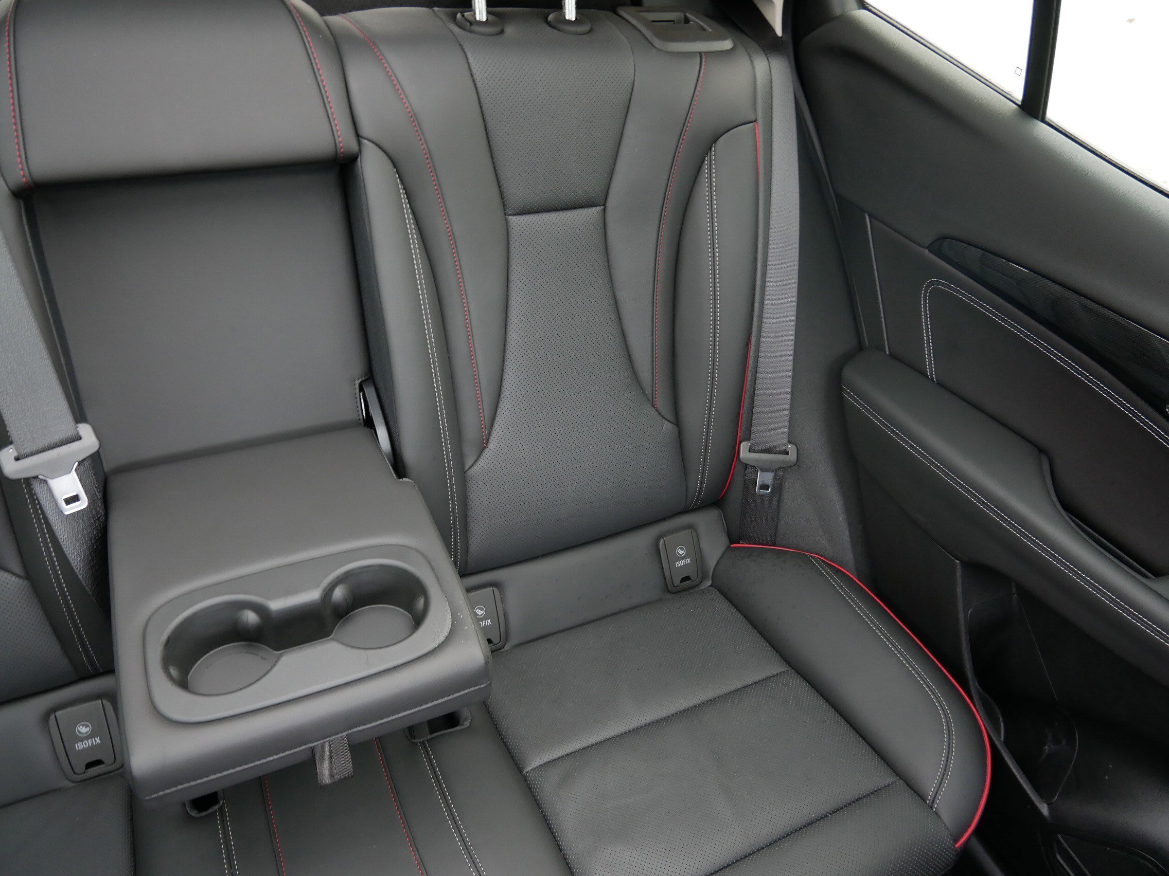 Used 2023 Buick Envision Essence w/ Technology Package I image 13