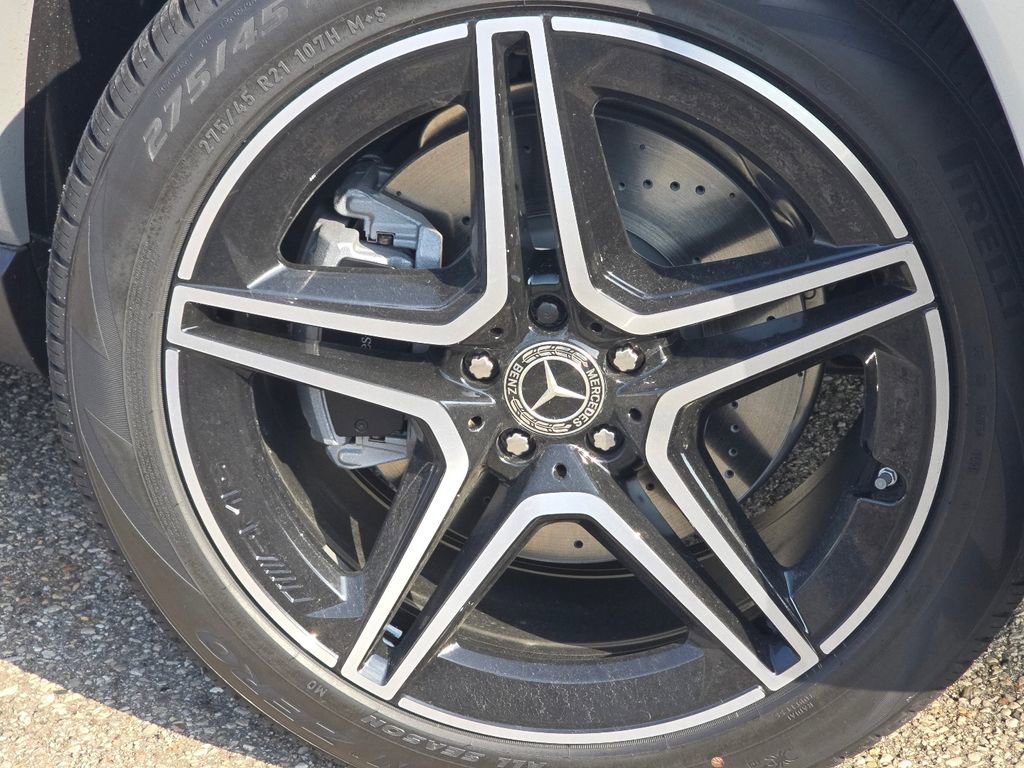 New 2026 Mercedes-Benz GLS 450 4MATIC image 9
