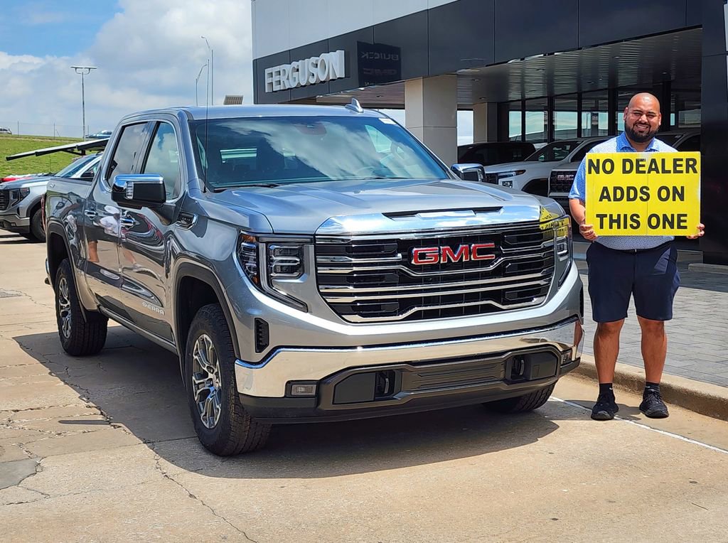New 2026 GMC Sierra 1500 SLT w/ SLT Convenience Package AWD/4WD image 1