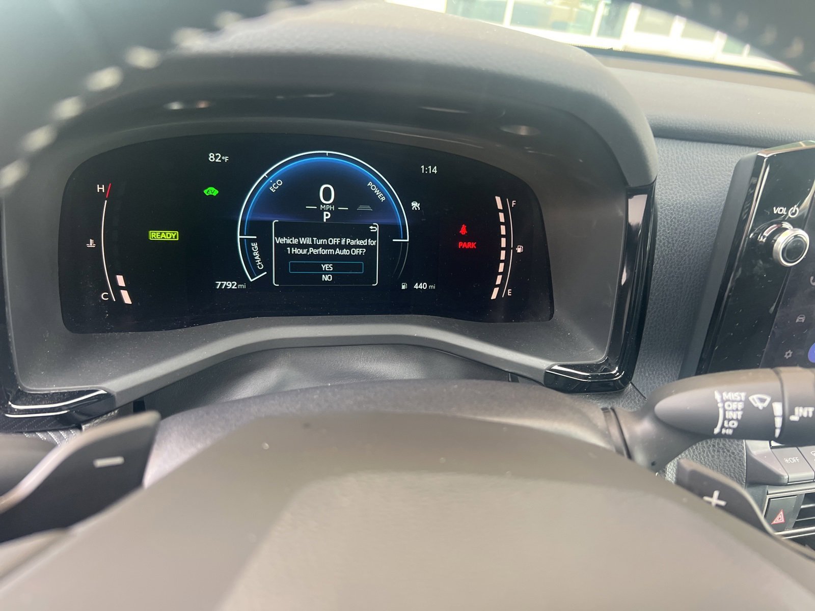 Used 2025 Toyota Camry SE image 21