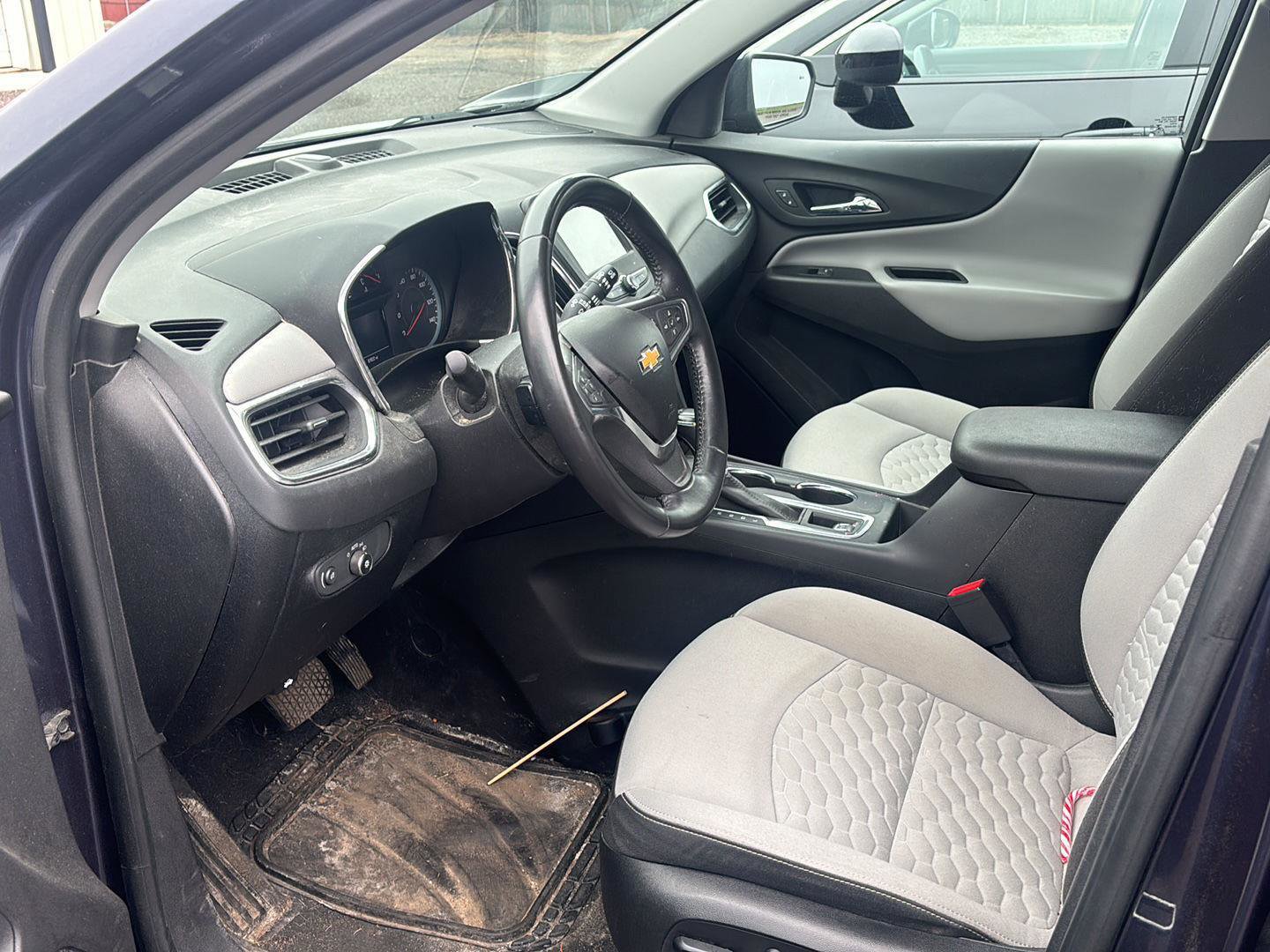 Used 2018 Chevrolet Equinox LT image 17