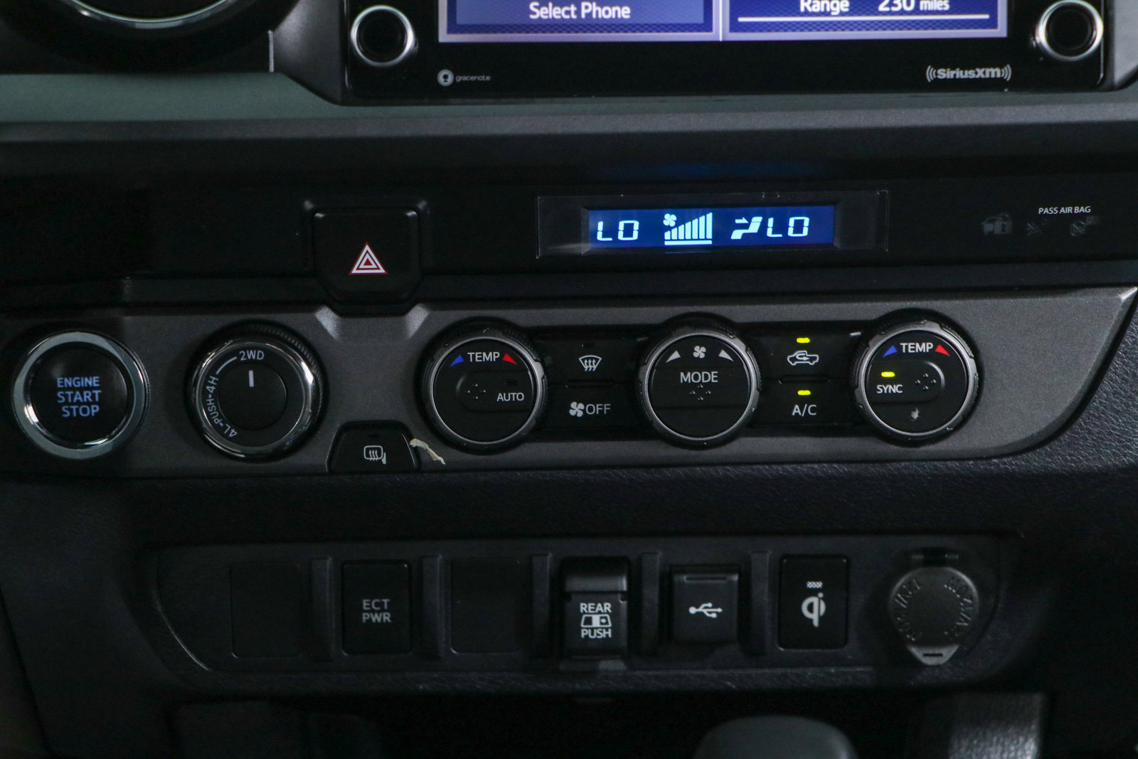 Used 2023 Toyota Tacoma TRD Sport AWD/4WD image 20