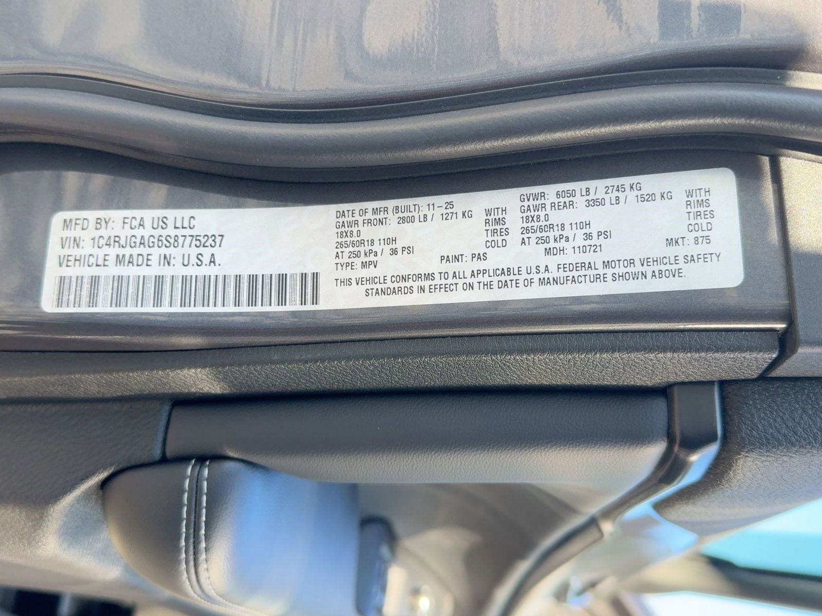 New 2025 Jeep Grand Cherokee Laredo X image 21