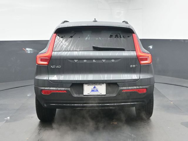 New 2026 Volvo XC40 B5 Ultra w/ Climate Package image 7