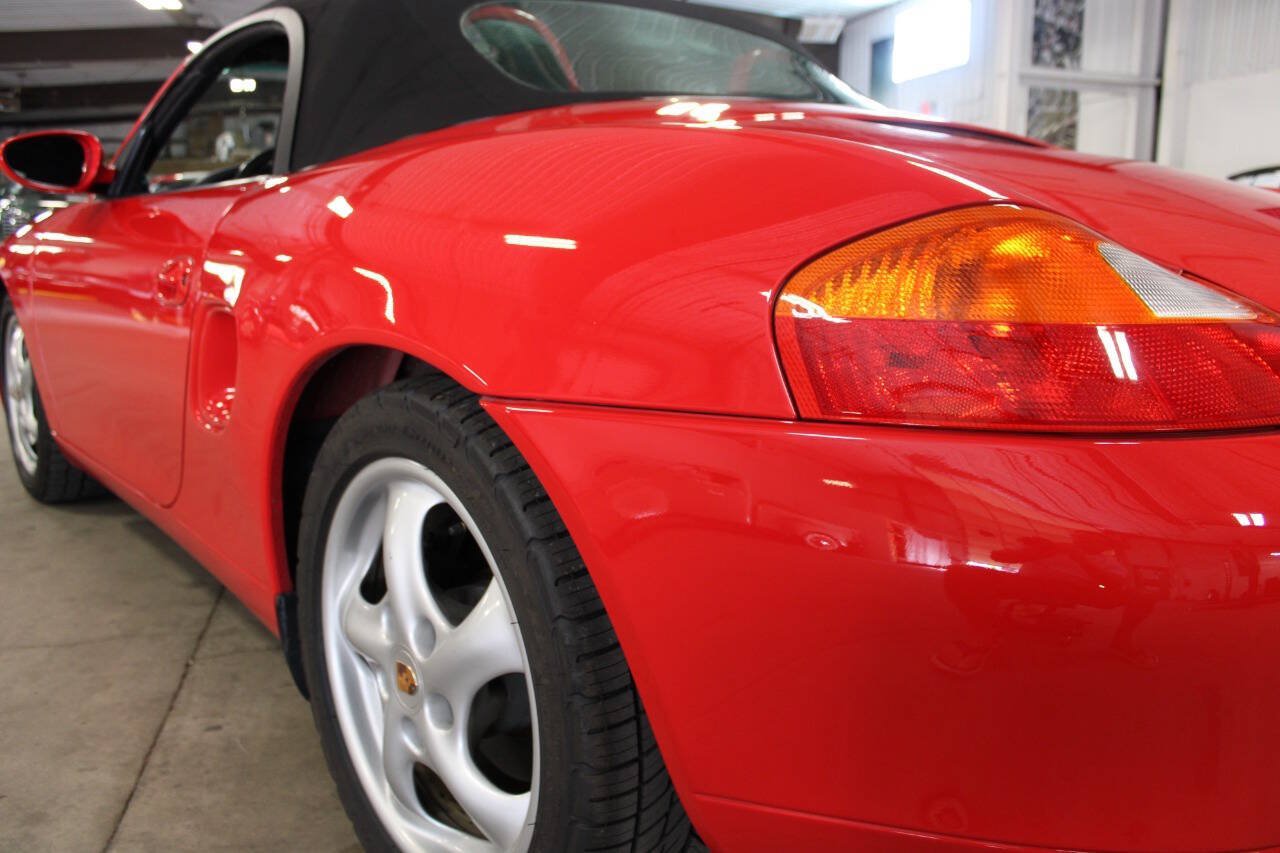 Used 1997 Porsche Boxster RWD image 12