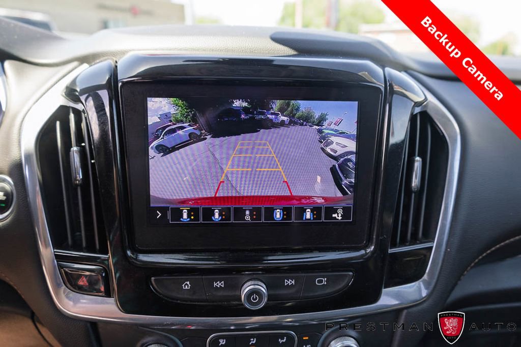 Used 2020 Chevrolet Traverse RS w/ LPO, 'HIT The Road' Package AWD/4WD image 5