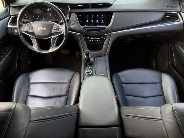 Certified 2024 Cadillac XT5 Premium Luxury AWD/4WD image 13