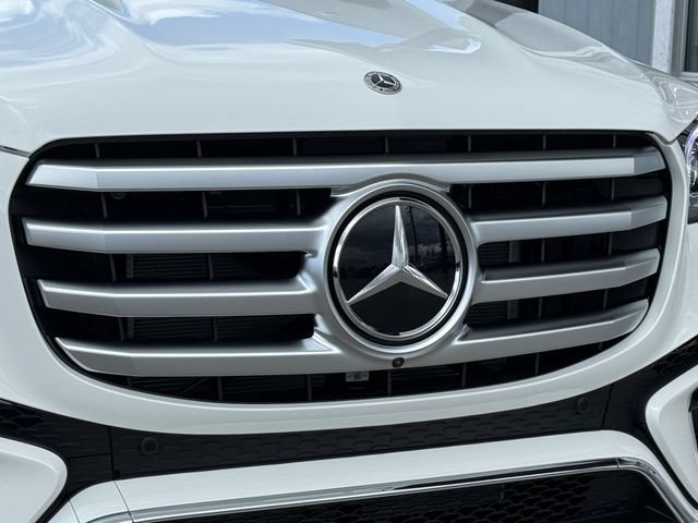 New 2025 Mercedes-Benz GLS 450 4MATIC image 44