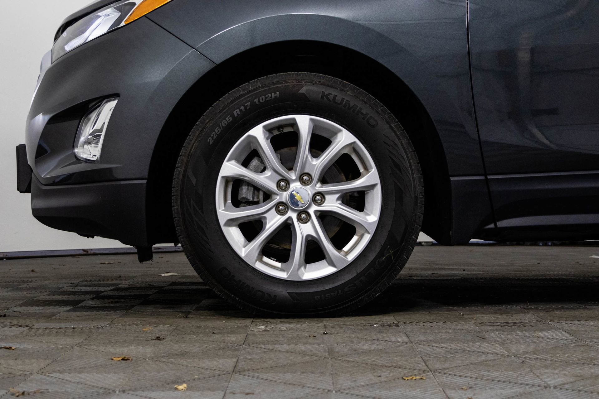 Used 2019 Chevrolet Equinox LT FWD image 44