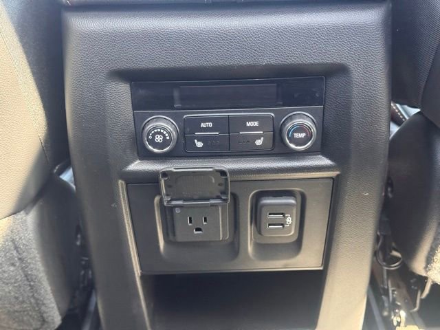 Used 2019 Chevrolet Traverse Premier w/ LPO, Floor Liner Package AWD/4WD image 31