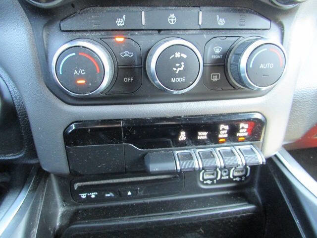 Used 2019 RAM 1500 Big Horn image 16