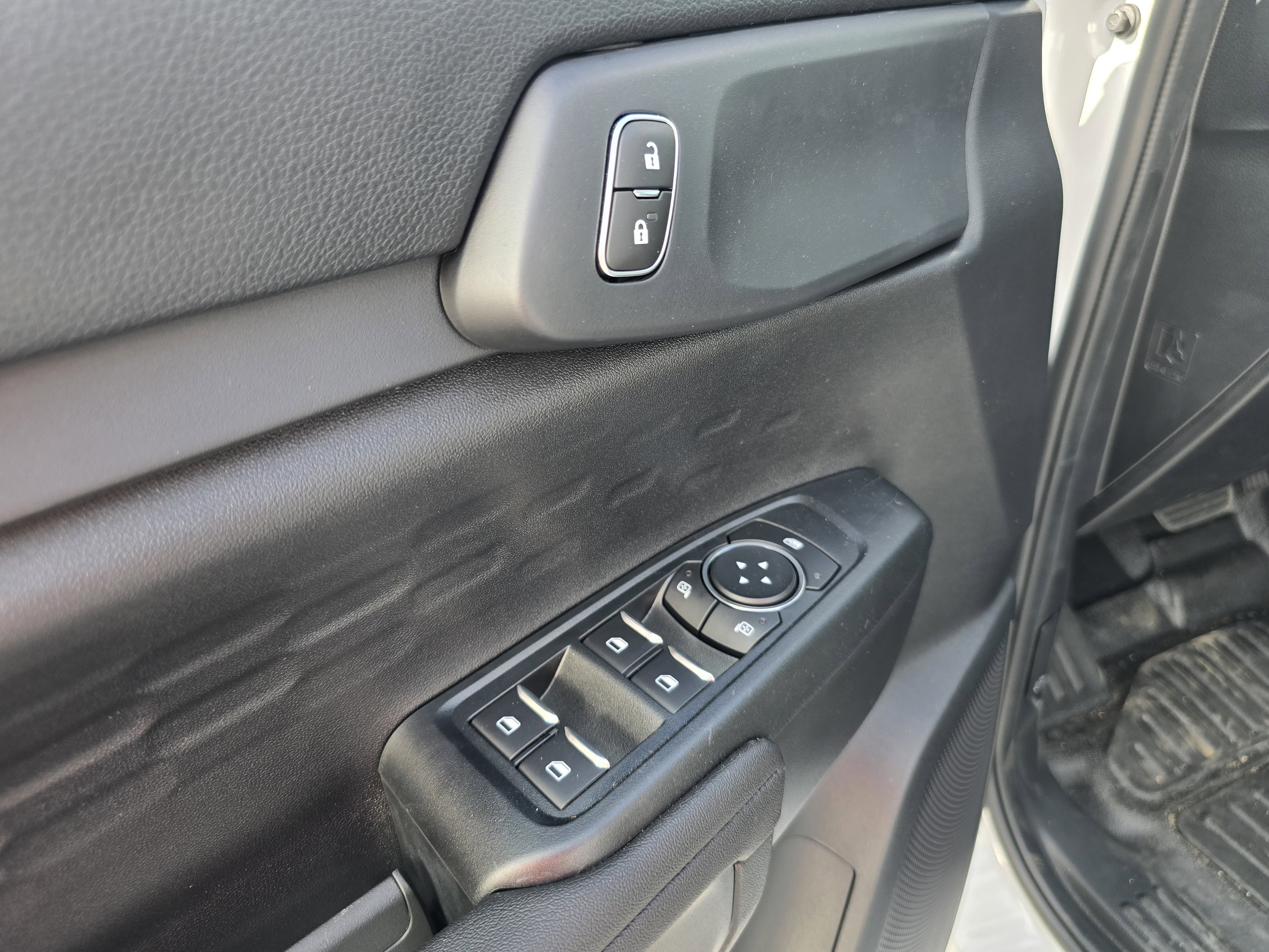 New 2025 Ford Ranger XL image 17