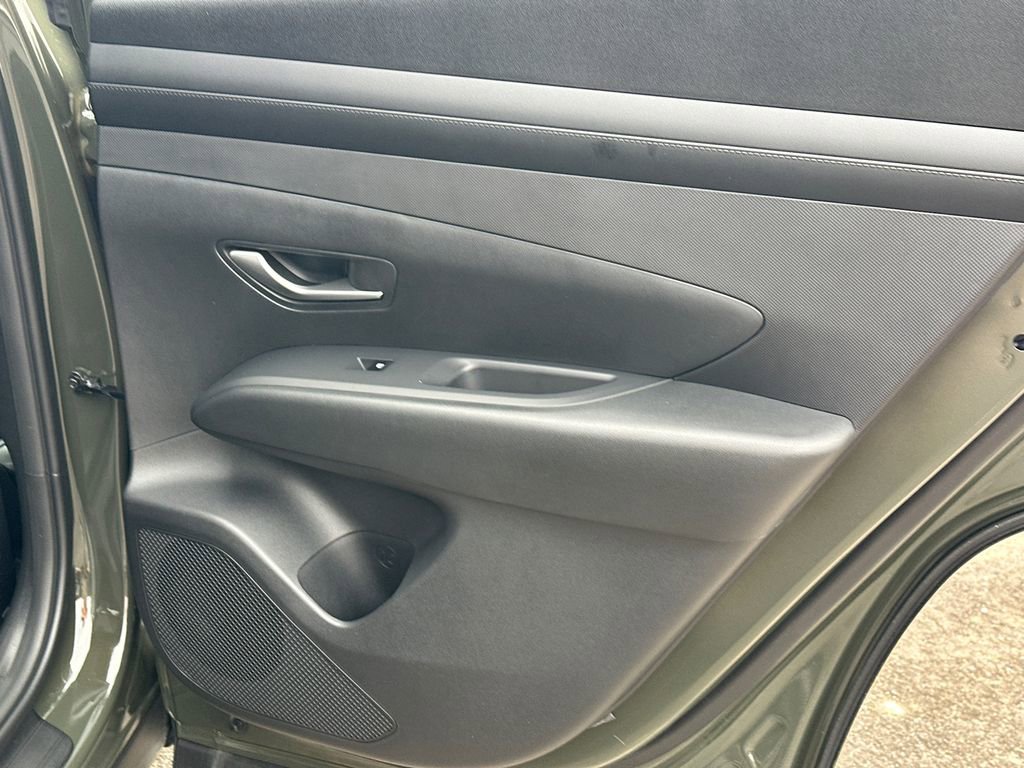 New 2026 Hyundai Tucson SEL image 16