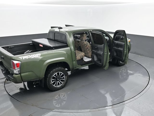 Used 2021 Toyota Tacoma TRD Sport w/ Technology Package AWD/4WD image 25