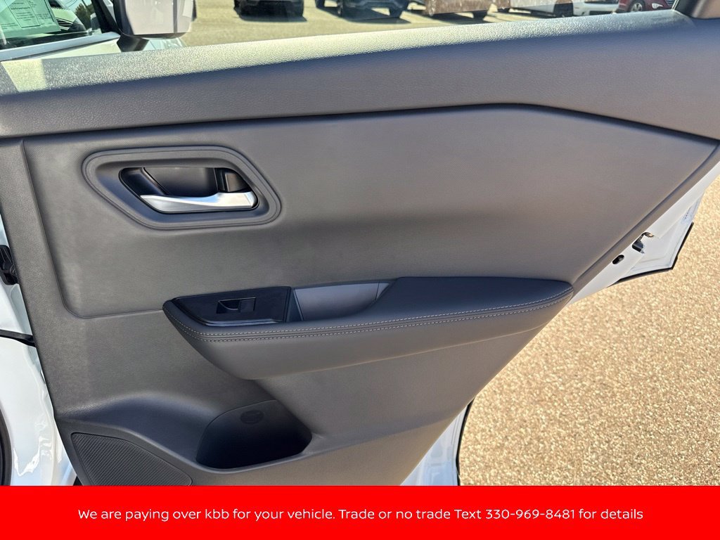 New 2027 Nissan Rogue SV w/ Cold Weather Package AWD/4WD image 34