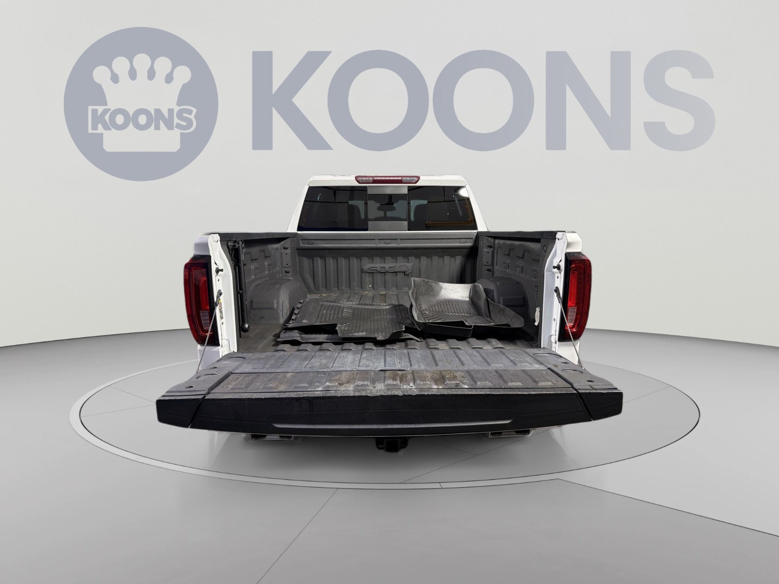 Used 2023 GMC Sierra 1500 AT4 w/ AT4 Premium Package AWD/4WD image 28