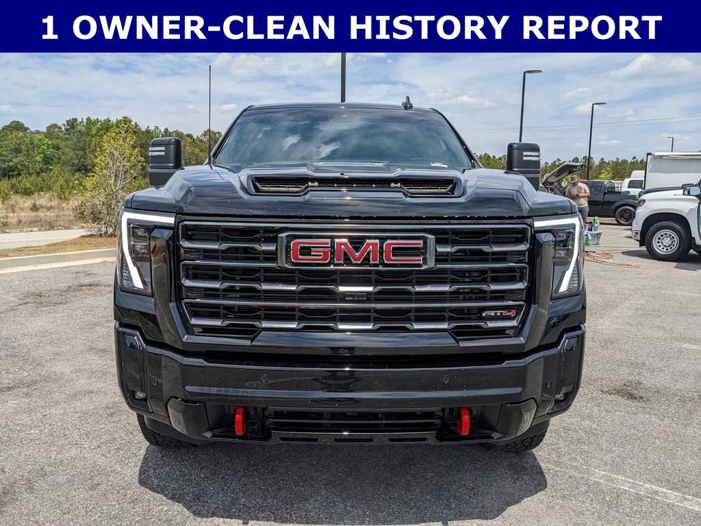 Used 2025 GMC Sierra 2500 AT4 image 12