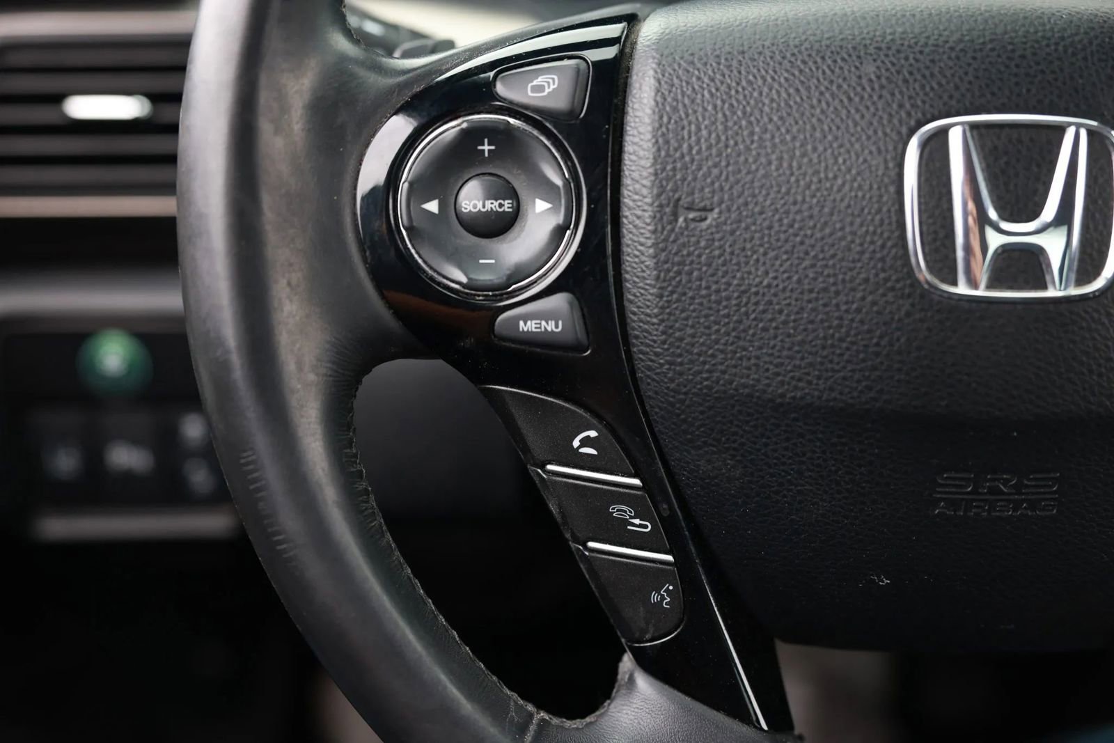 Used 2016 Honda Accord Touring image 26