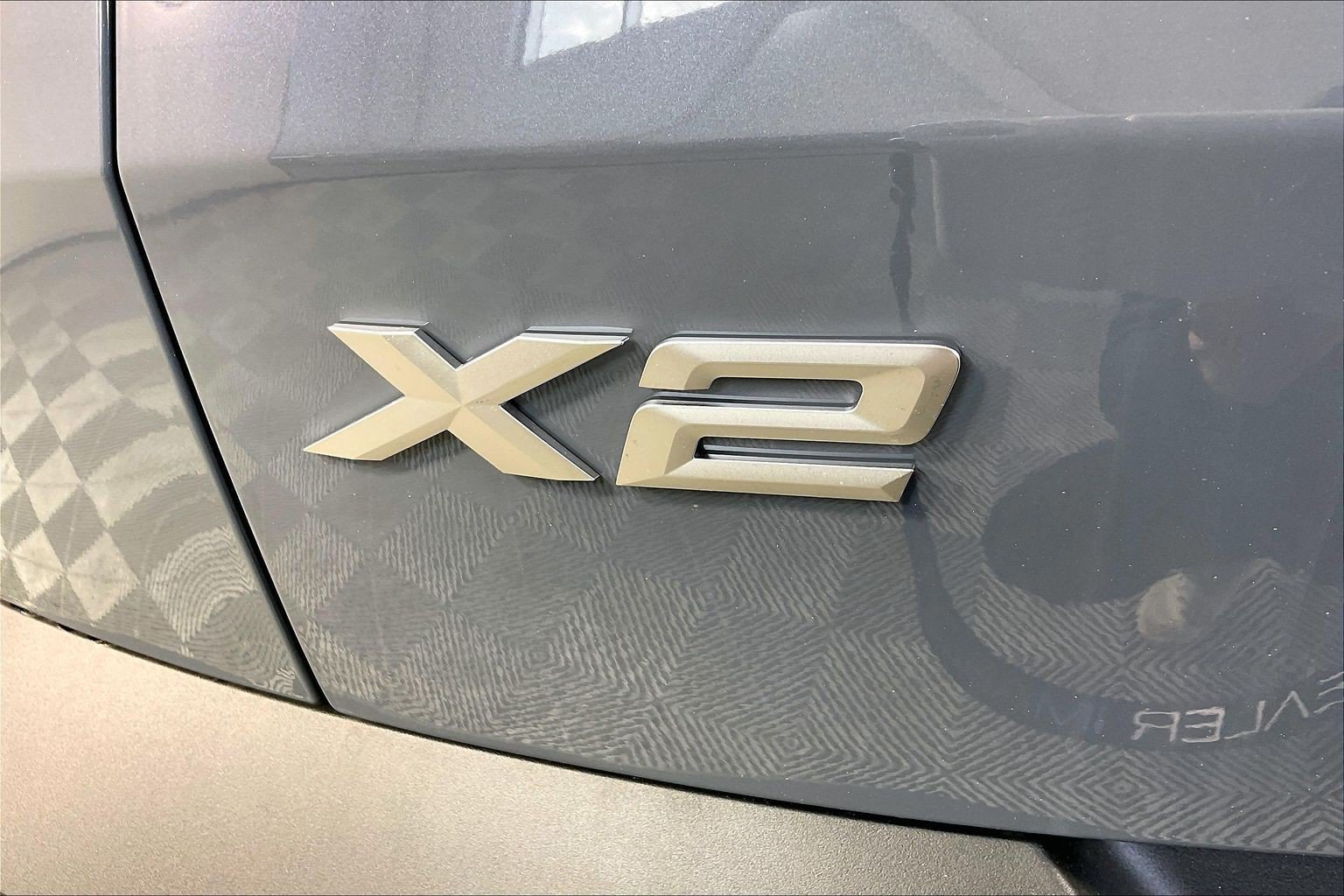 New 2026 BMW X2 xDrive28i AWD/4WD image 11
