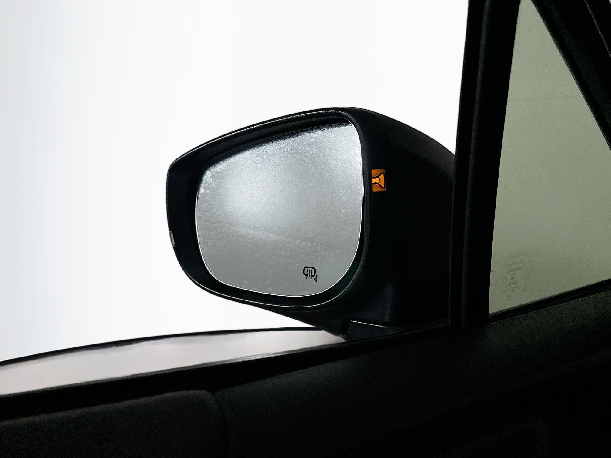 Used 2024 Subaru Crosstrek 2.0i Premium image 16