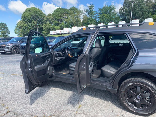 Used 2025 Subaru Outback Wilderness AWD/4WD image 17