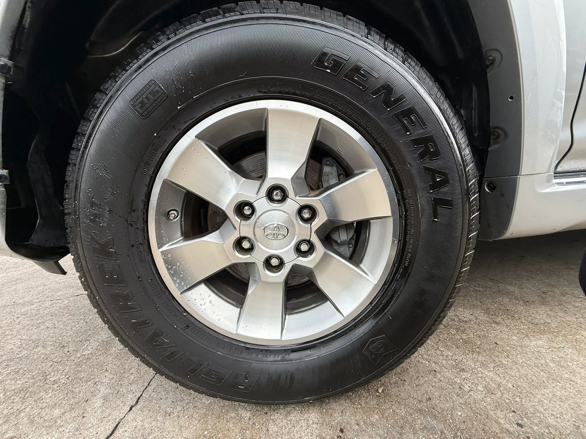Used 2013 Toyota 4Runner SR5 w/ Convenience Pkg RWD image 27