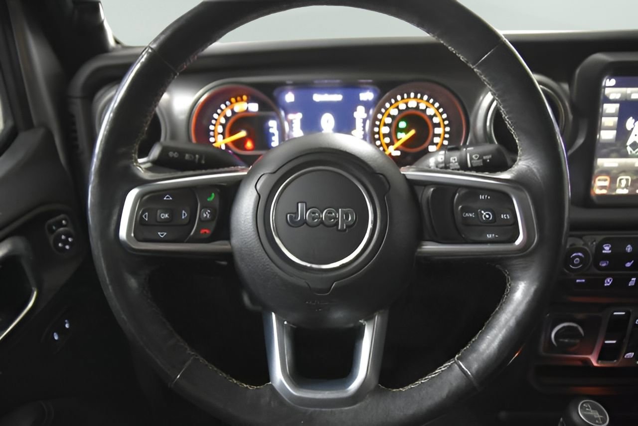 Used 2019 Jeep Wrangler Unlimited Sahara image 19