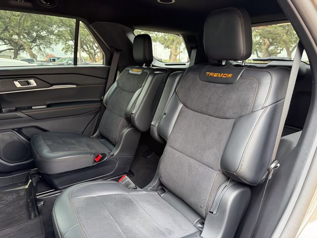 Used 2026 Ford Explorer Tremor w/ Tremor Convenience Package AWD/4WD image 19