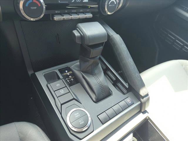 Certified 2025 Toyota Tacoma SR5 image 11