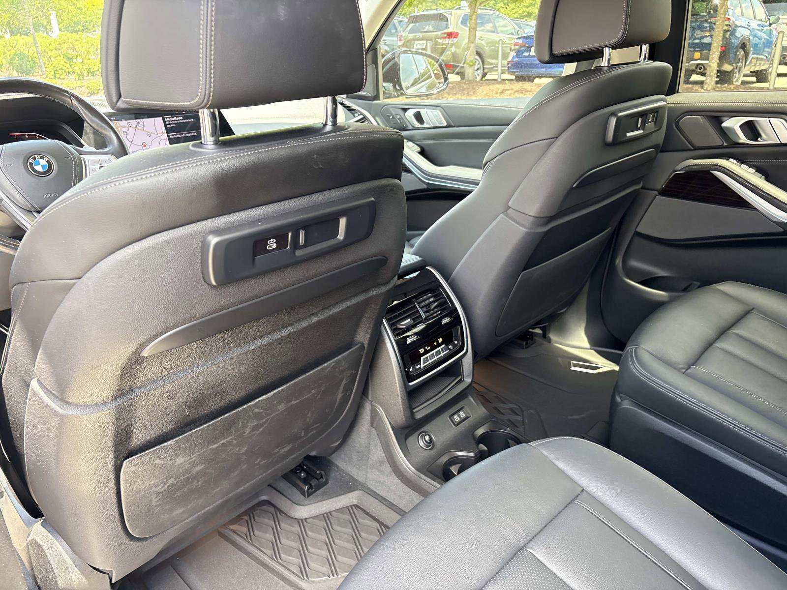 Used 2019 BMW X7 xDrive40i w/ Premium Package AWD/4WD image 32