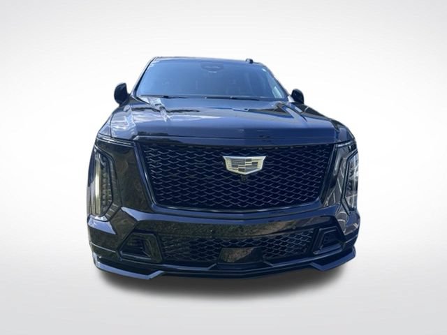 Certified 2026 Cadillac Escalade ESV V w/ LPO, ONYX Package AWD/4WD image 6