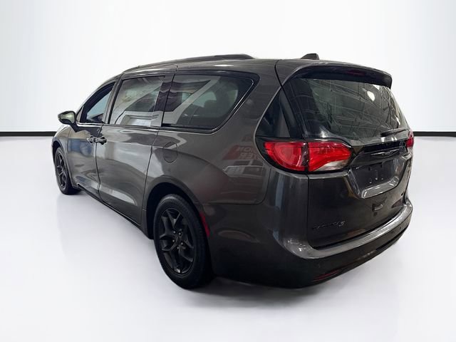 Used 2019 Chrysler Pacifica Limited w/ S Appearance Package image 8