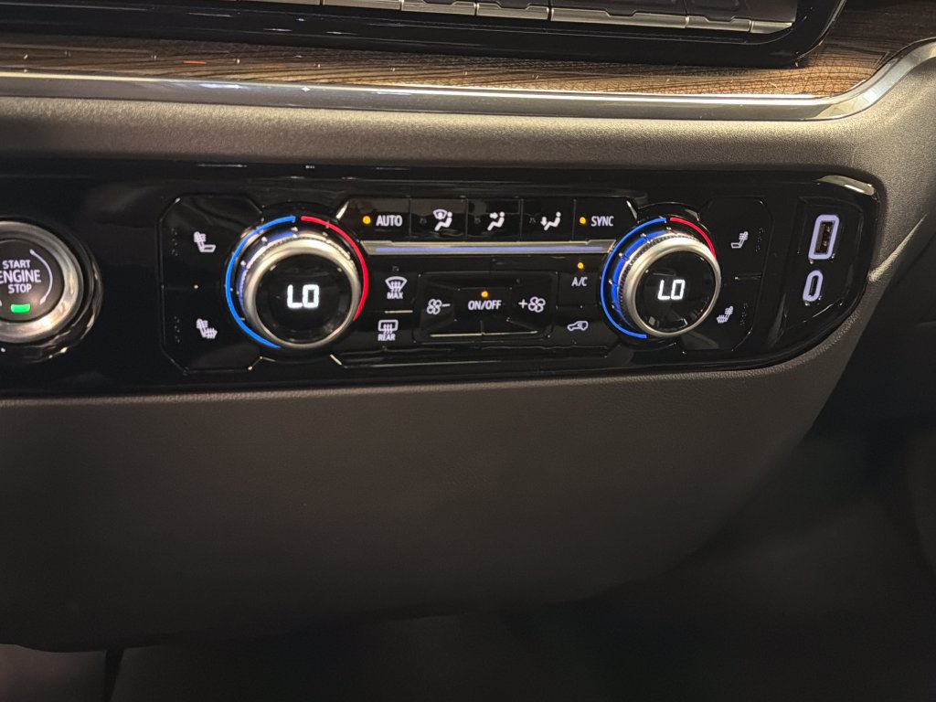 Used 2024 GMC Sierra 1500 Elevation AWD/4WD image 37