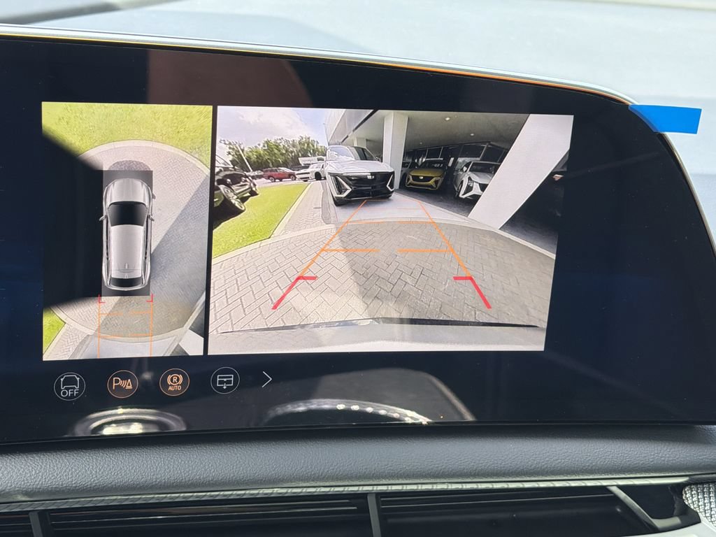 New 2027 Cadillac Optiq Luxury AWD/4WD image 26
