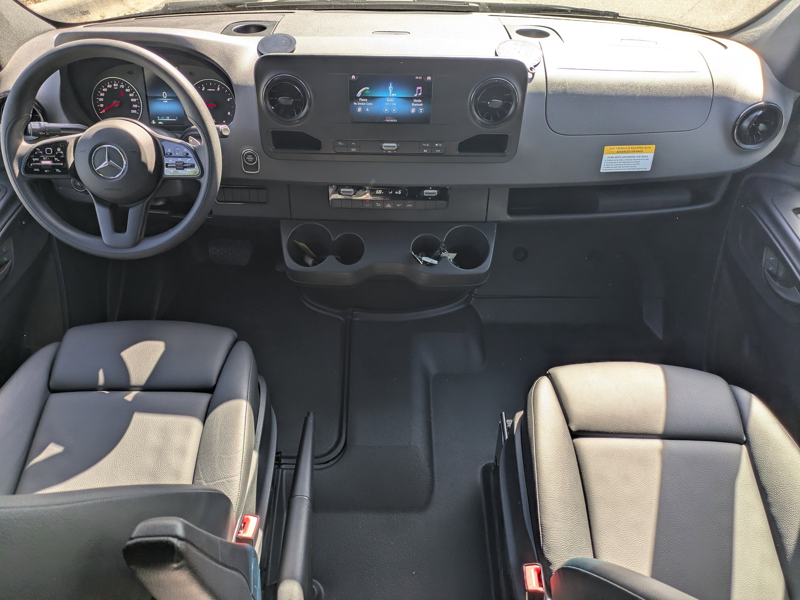 Used 2024 Mercedes-Benz Sprinter 3500 image 8