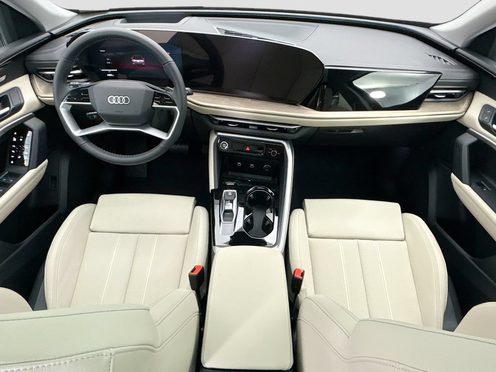 Used 2025 Audi Q5 Premium Plus AWD/4WD image 14