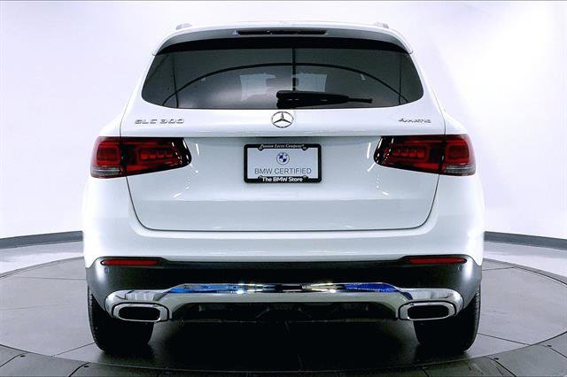 Used 2021 Mercedes-Benz GLC 300 4MATIC image 3