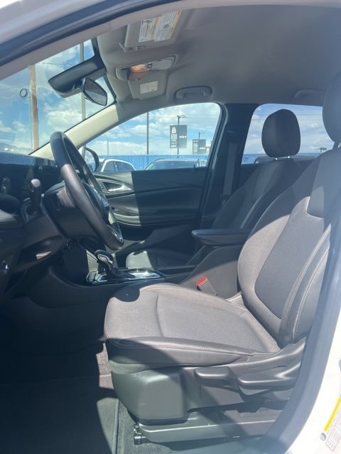 Used 2025 Buick Encore GX Preferred FWD image 22