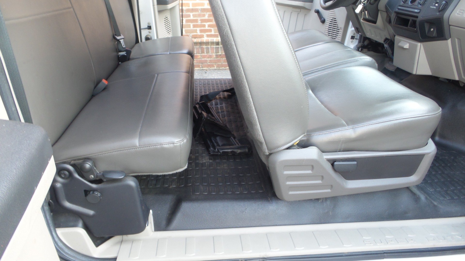 Used 2010 Ford F250 XL RWD image 33