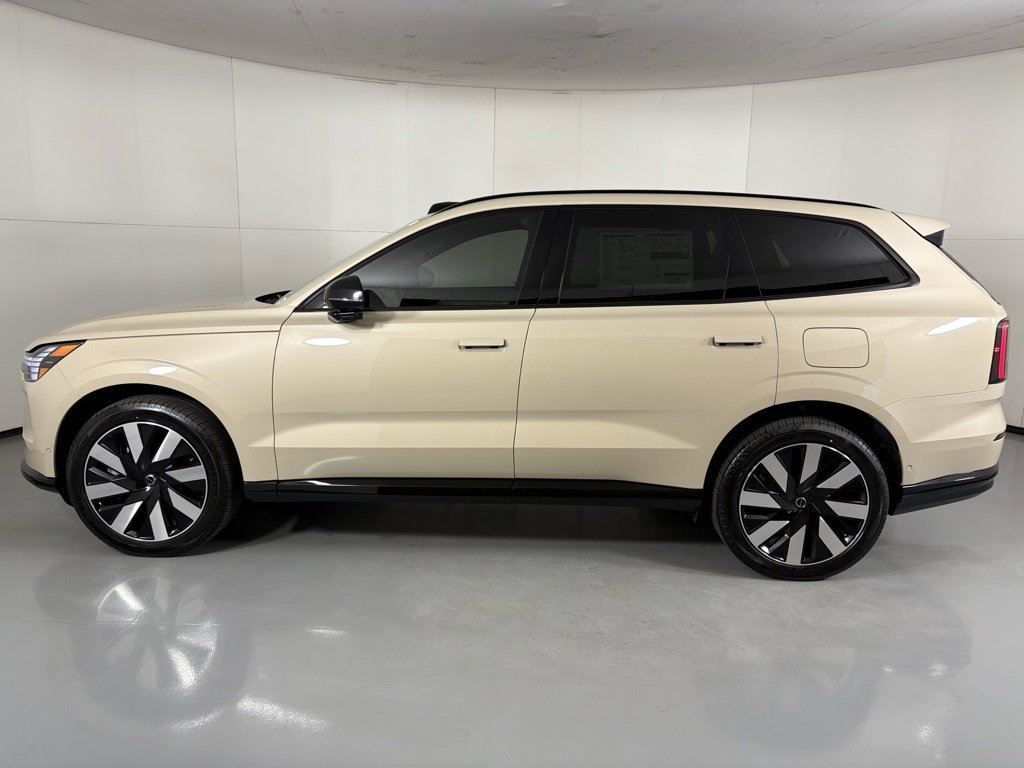 New 2025 Volvo EX90 Plus image 5