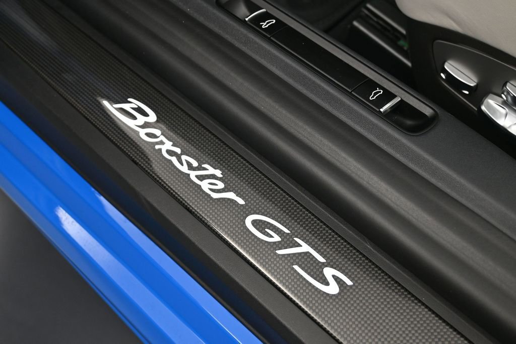 Certified 2025 Porsche 718 Boxster GTS RWD image 22