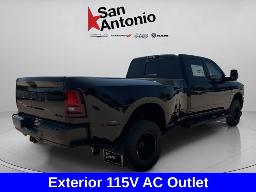 New 2026 RAM 3500 Tradesman AWD/4WD image 17