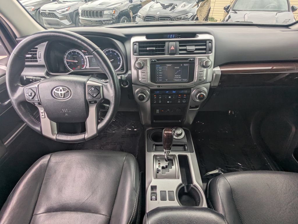 Used 2018 Toyota 4Runner Limited AWD/4WD image 2