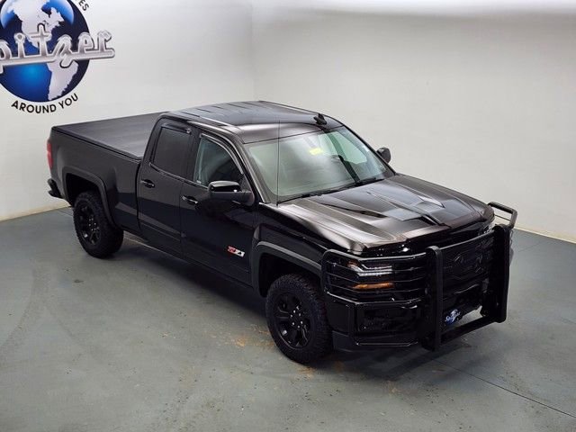 Used 2016 Chevrolet Silverado 1500 LT w/ Midnight Edition image 9