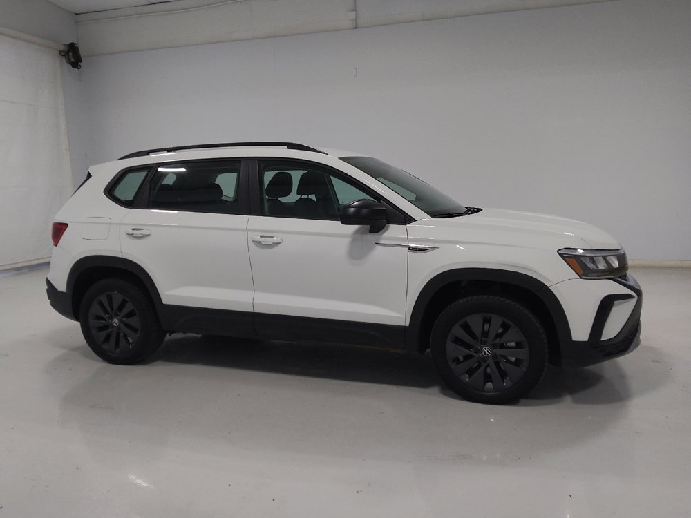 Used 2023 Volkswagen Taos S FWD image 11