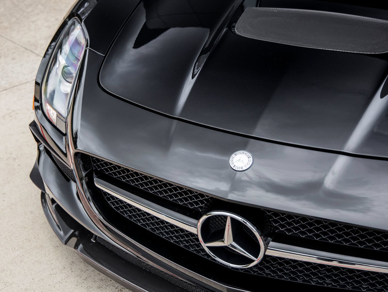 Used 2014 Mercedes-Benz SLS AMG Black Series image 26