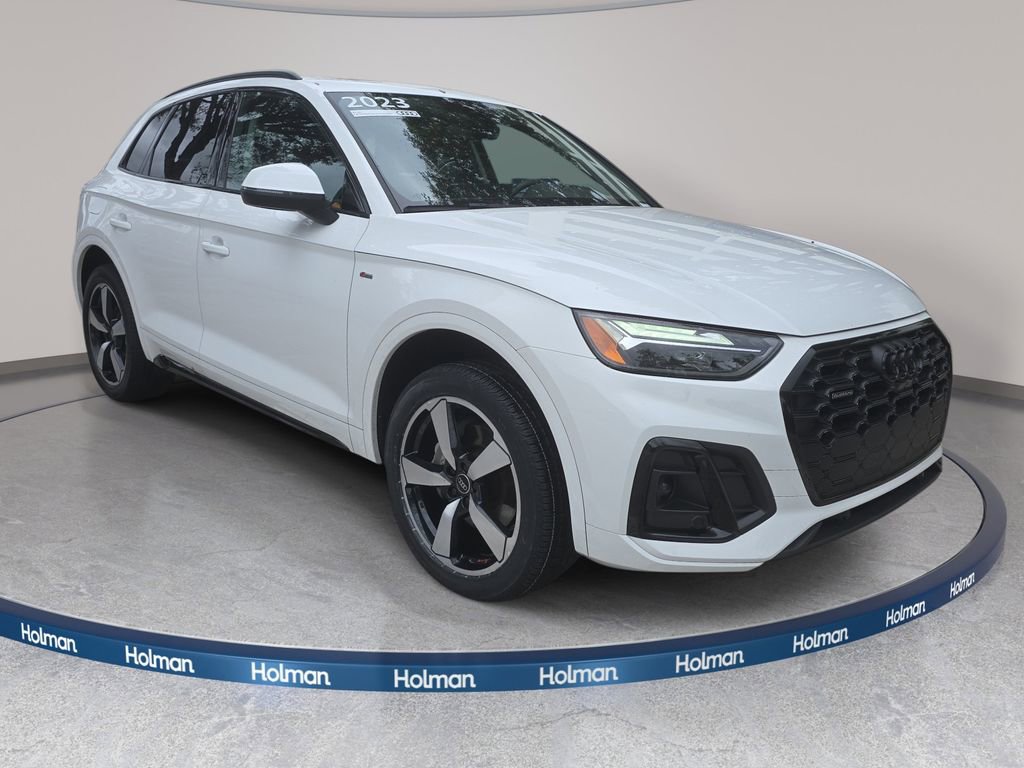 Certified 2023 Audi Q5 2.0T Premium Plus w/ Premium Plus Package AWD/4WD image 4